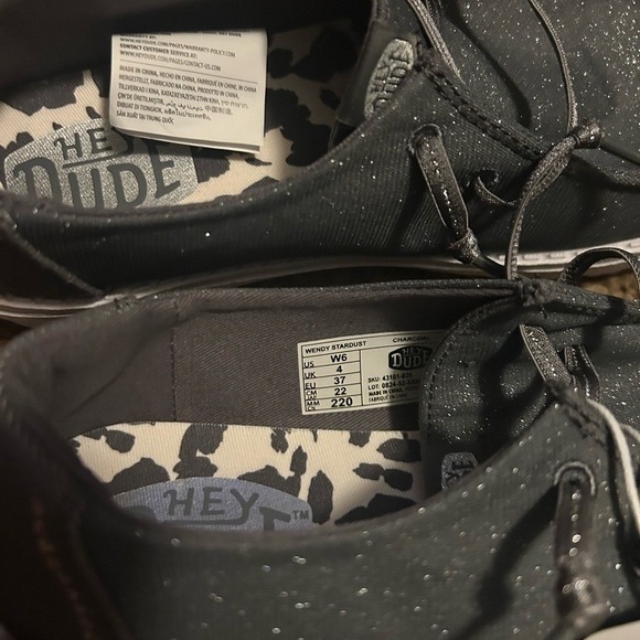 Hey Dude Wendy Stardust Charcoal Glitter Slip On Loafers 43101-025 Womens 6 - Picture 5 of 7